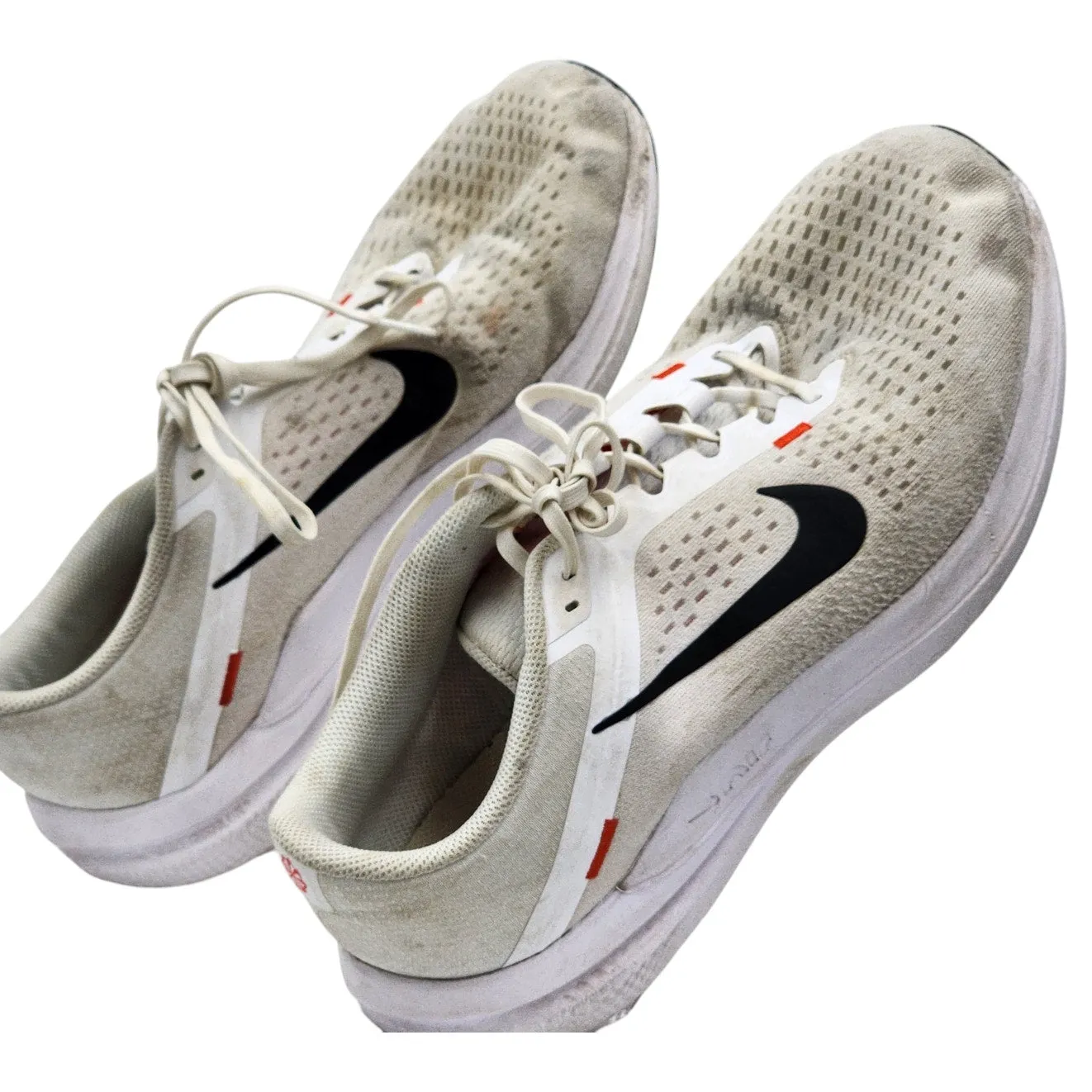 Nike Air Winflo 10 Mens 11.5 Running Shoes Lightweight Sneakers Smile FN7992-100